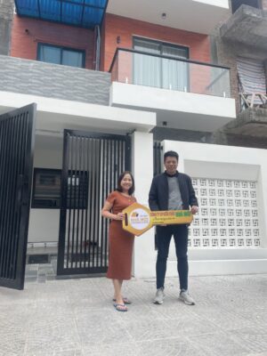 Xây nhà trọn gói - chìa khóa trao tay nhà 4 tầng 1 tum tại Thạch Bàn, Long Biên