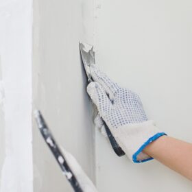 Sử dụng bột trét để làm tiền đề cho các bước sau